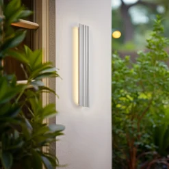 Aplique LED para exterior Lucande Melira, 60 cm de largo, gris claro