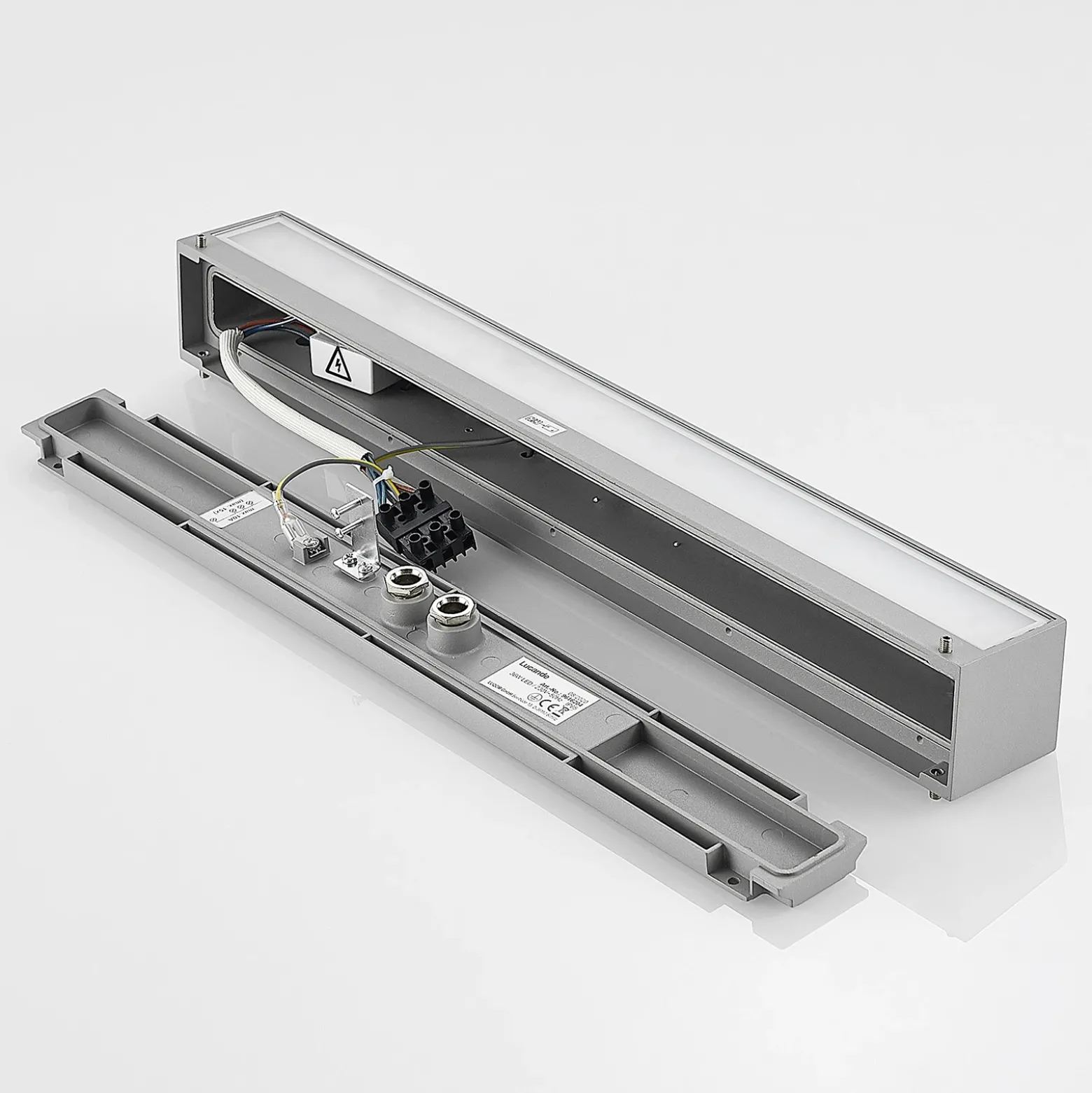 Aplique LED para exterior Lucande Lengo, 50 cm, plateada, luz hacia arriba y