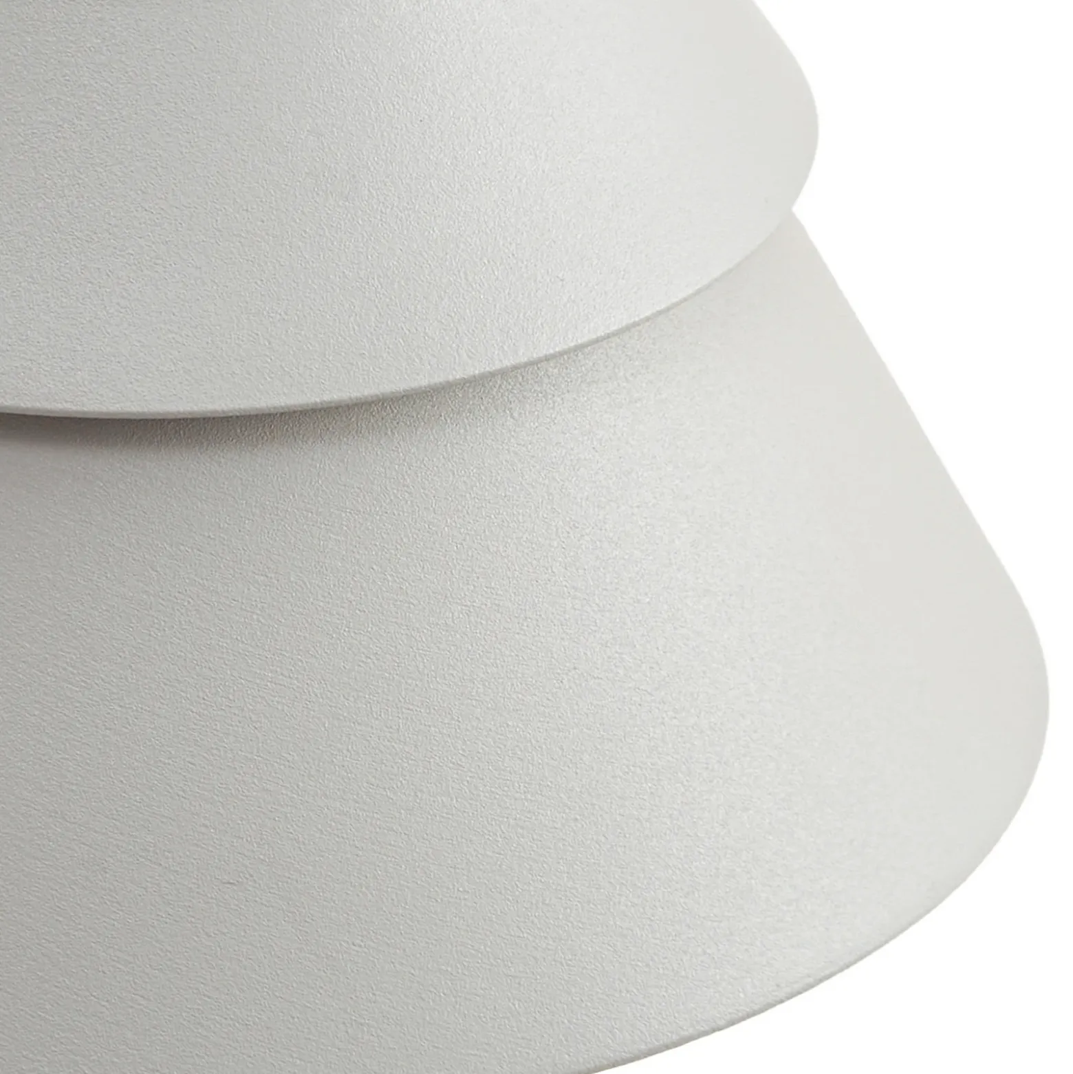 Aplique LED para exterior Lucande Moena, gris claro, metal, IP44