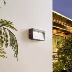 Aplique LED para exterior Lucande Tiburia, negro, aluminio