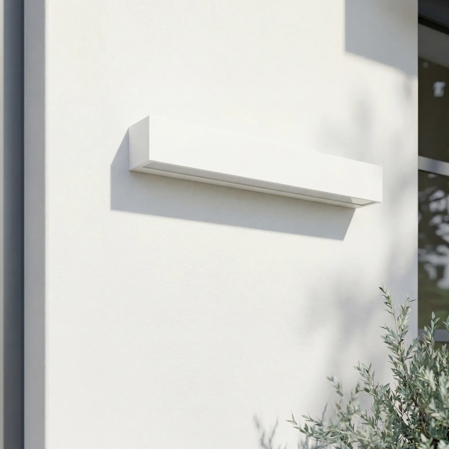 Aplique LED para exterior Lucande Lengo, 50 cm, blanca, luz hacia abajo, 3000 K