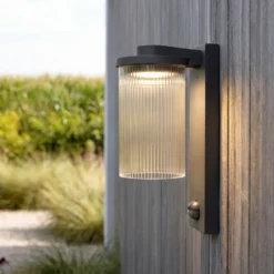 Aplique LED para exterior Lucande Beelia Sensor antracita estriada