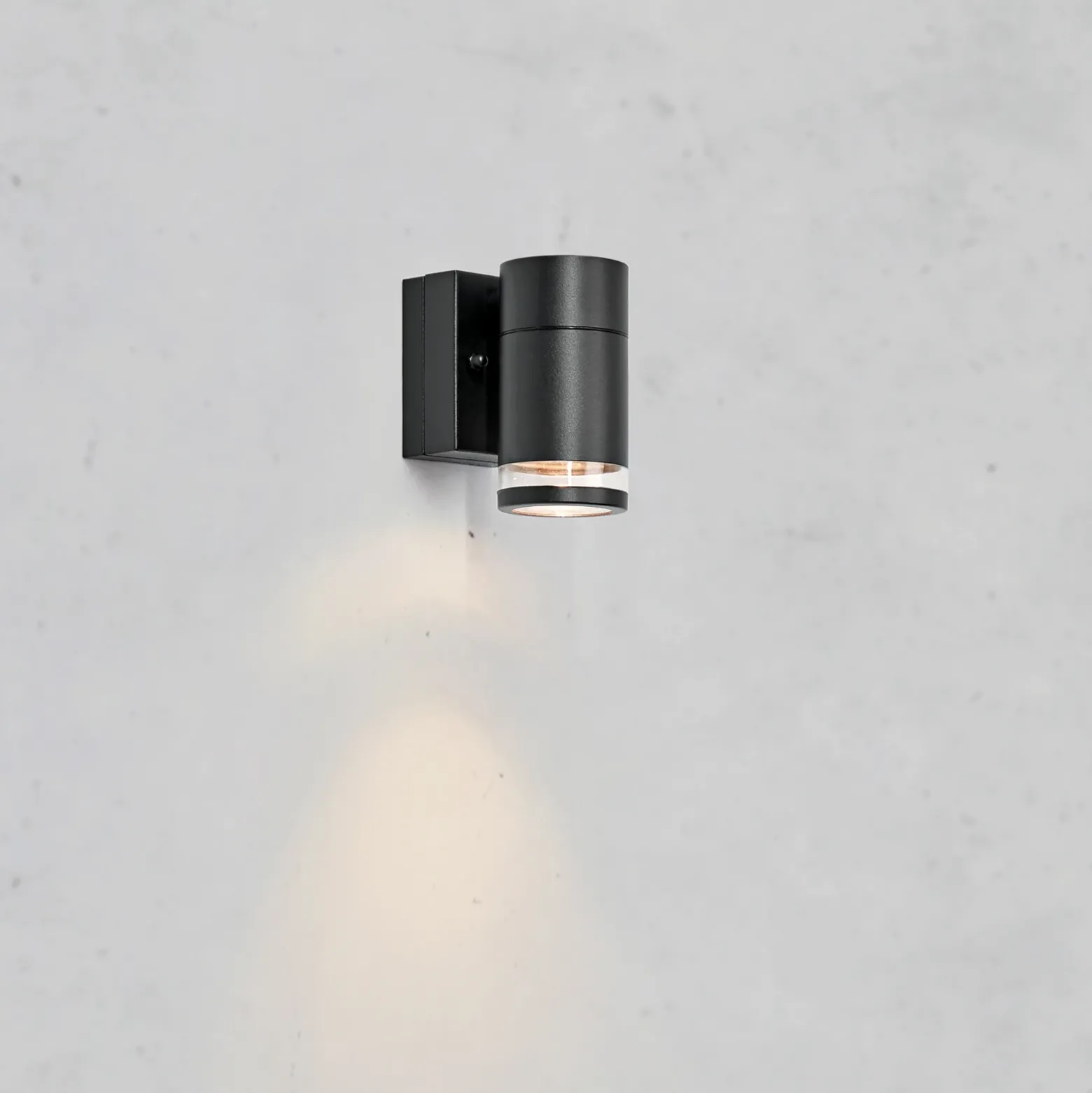 Aplique LED para exterior Luno, negra, 1 luz, IP65, atenuable.