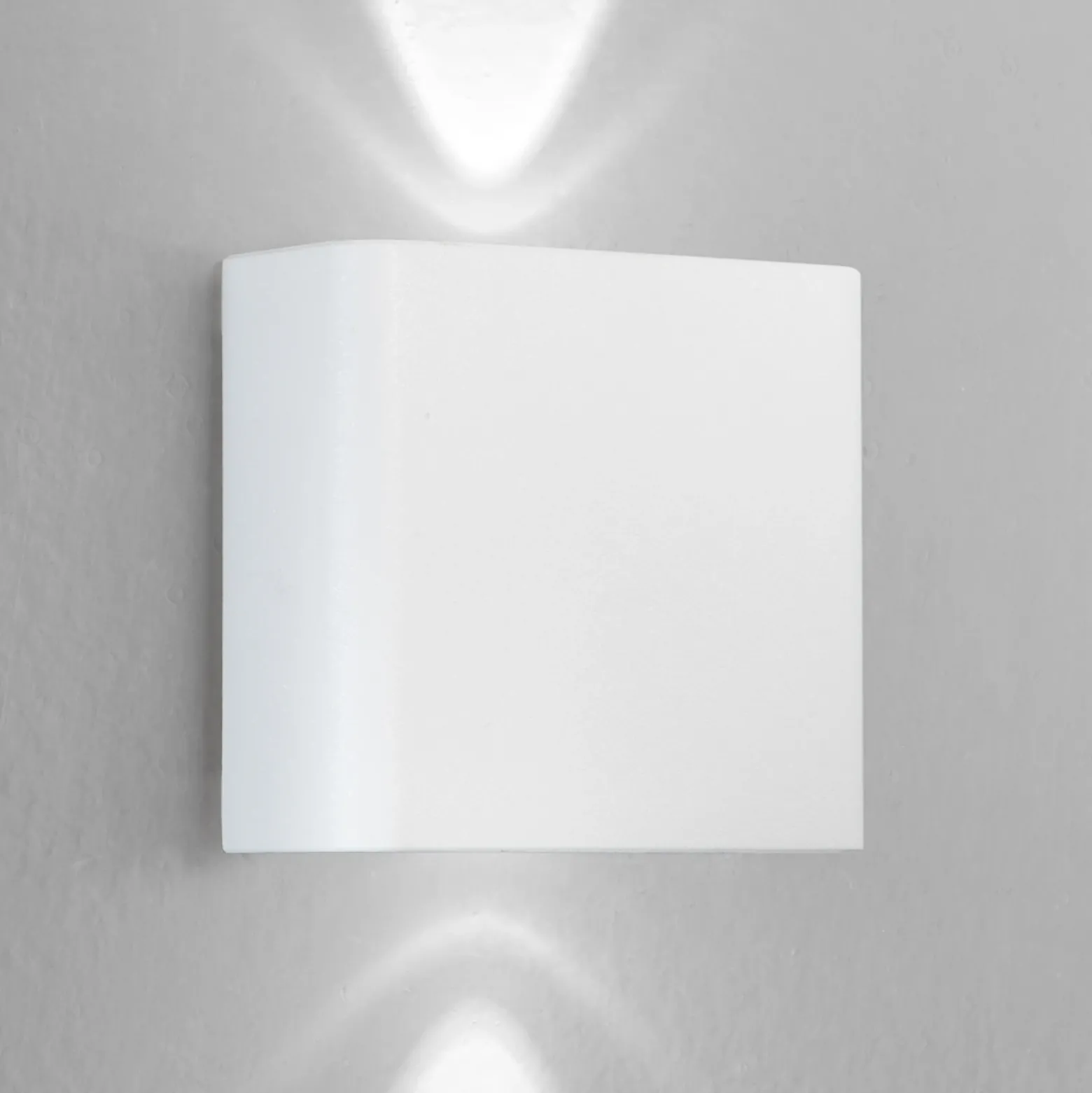 Aplique LED para exterior PEQUEÑA, blanca, ancho 11 cm, plástico