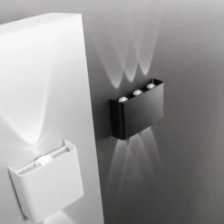 Aplique LED para exterior PEQUEÑA, negra, ancho 16 cm, plástico