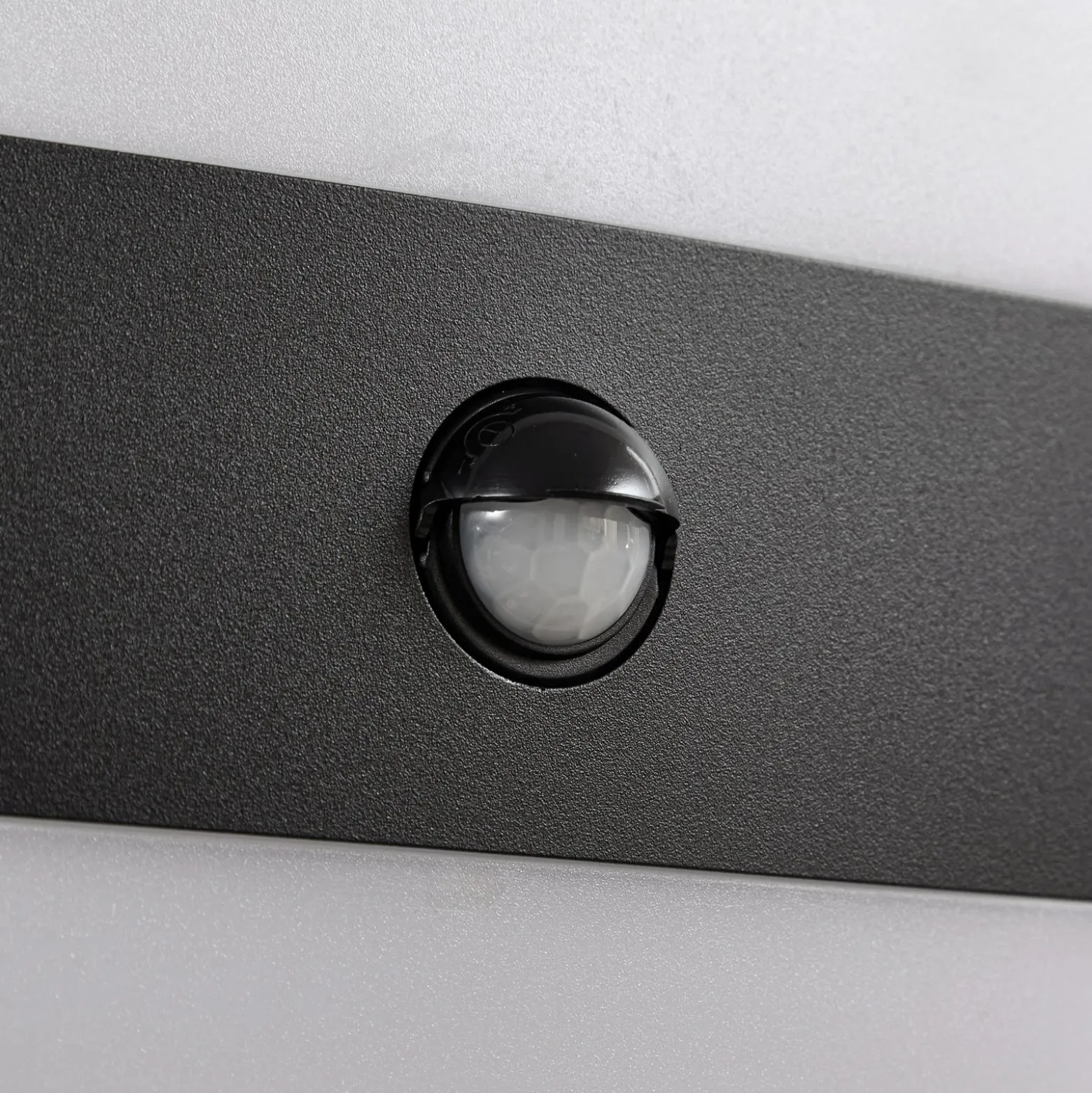 Aplique LED para exterior PRIOS Teekon, antracita, sensor, IP44
