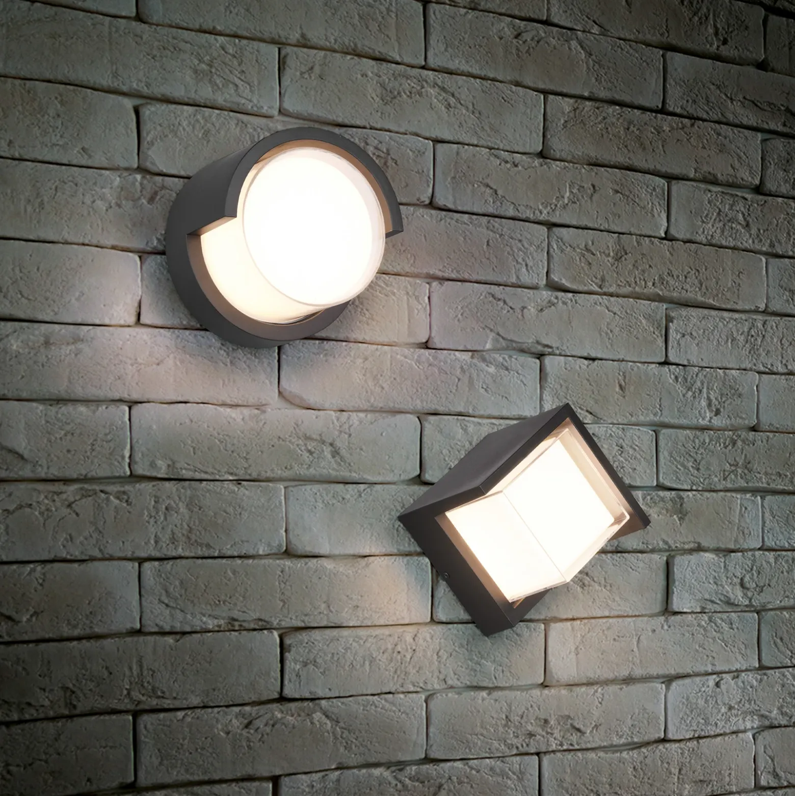 Aplique LED para exterior Puno, IP54, angular