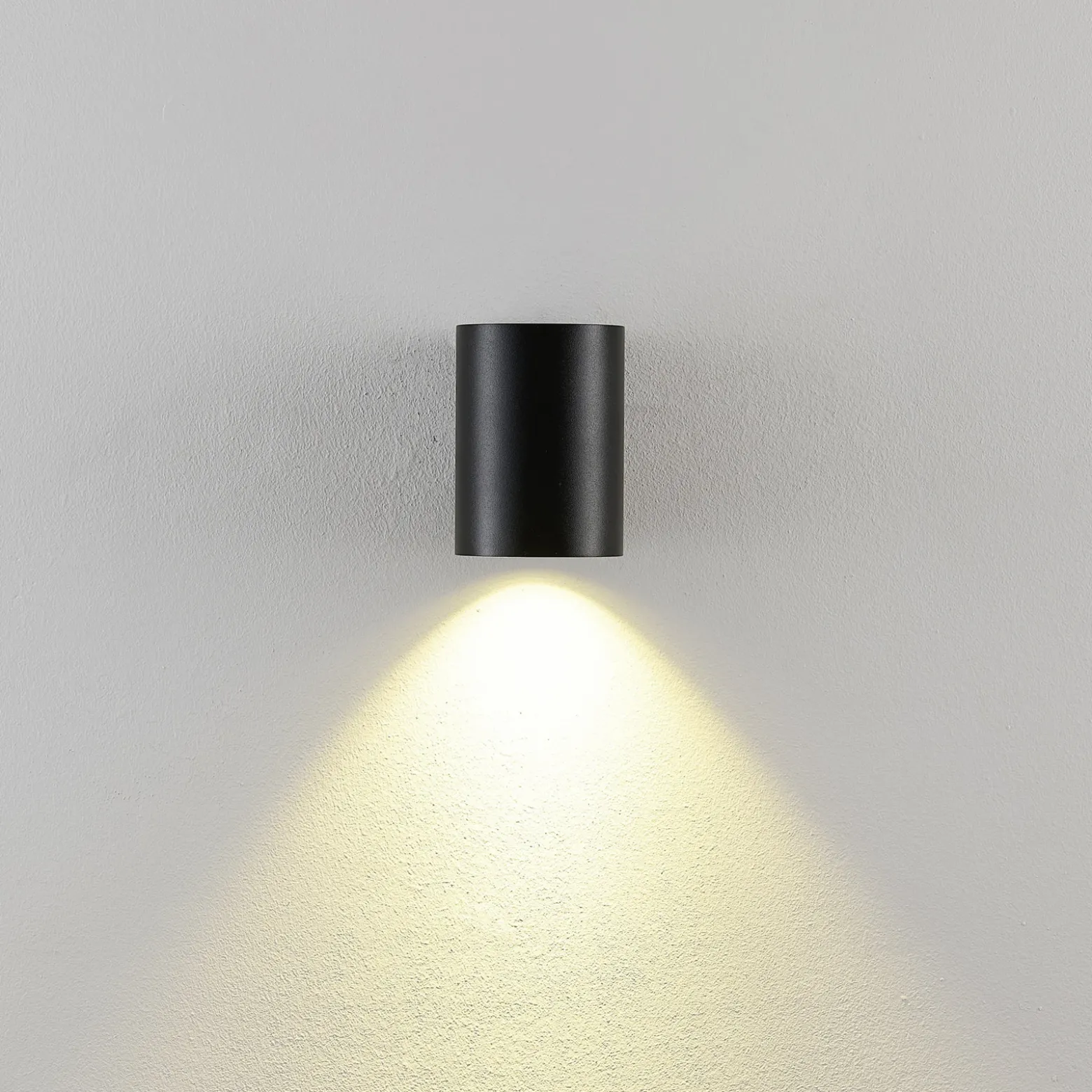 Aplique para exterior CAN, negro, 1 luz, Ø 8 cm IP65 metal GU10