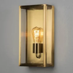 Aplique para exterior Carpi, latón, ancho 20,5cm