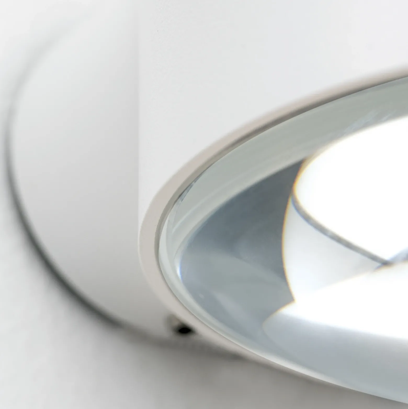 Aplique para exterior LED Tatra, blanco, Ø 10,2 cm, aluminio, arriba/abajo