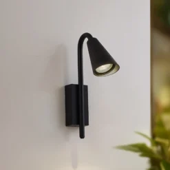 Aplique para exterior Lindby Sorvete, negro, metal, altura 33 cm