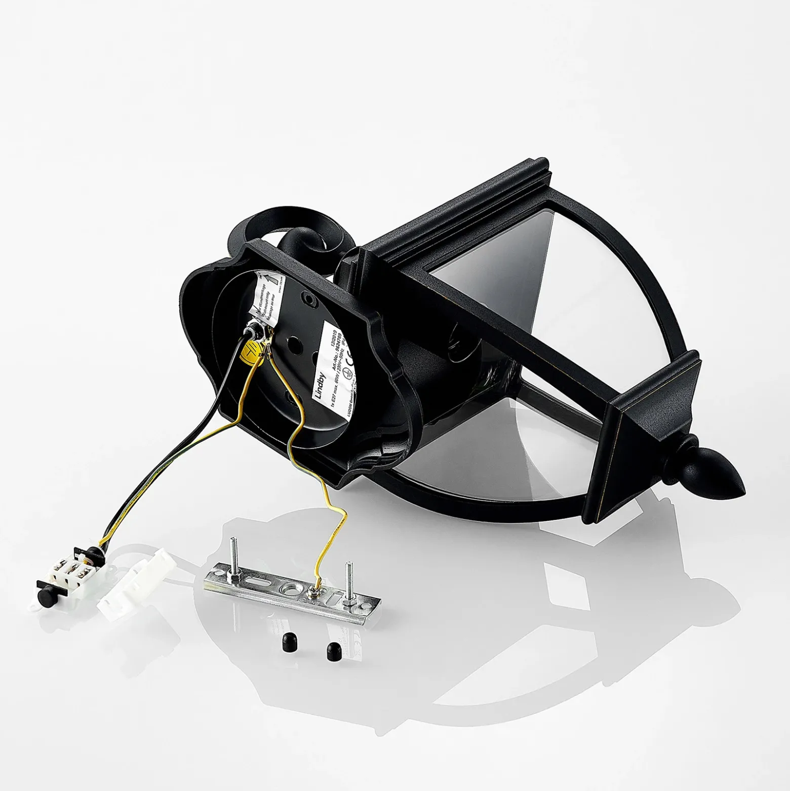 Aplique para exterior Lindby Cerys, negro, de plástico, altura 37 cm