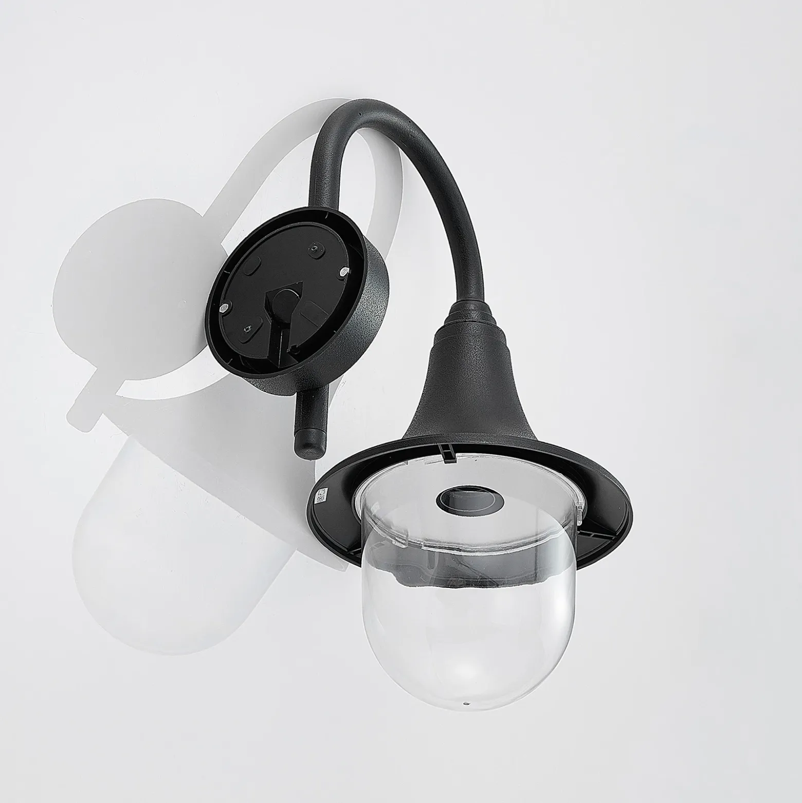 Aplique para exterior Lindby Nalevi, 41 cm, resistente al agua salada, E27, IP44