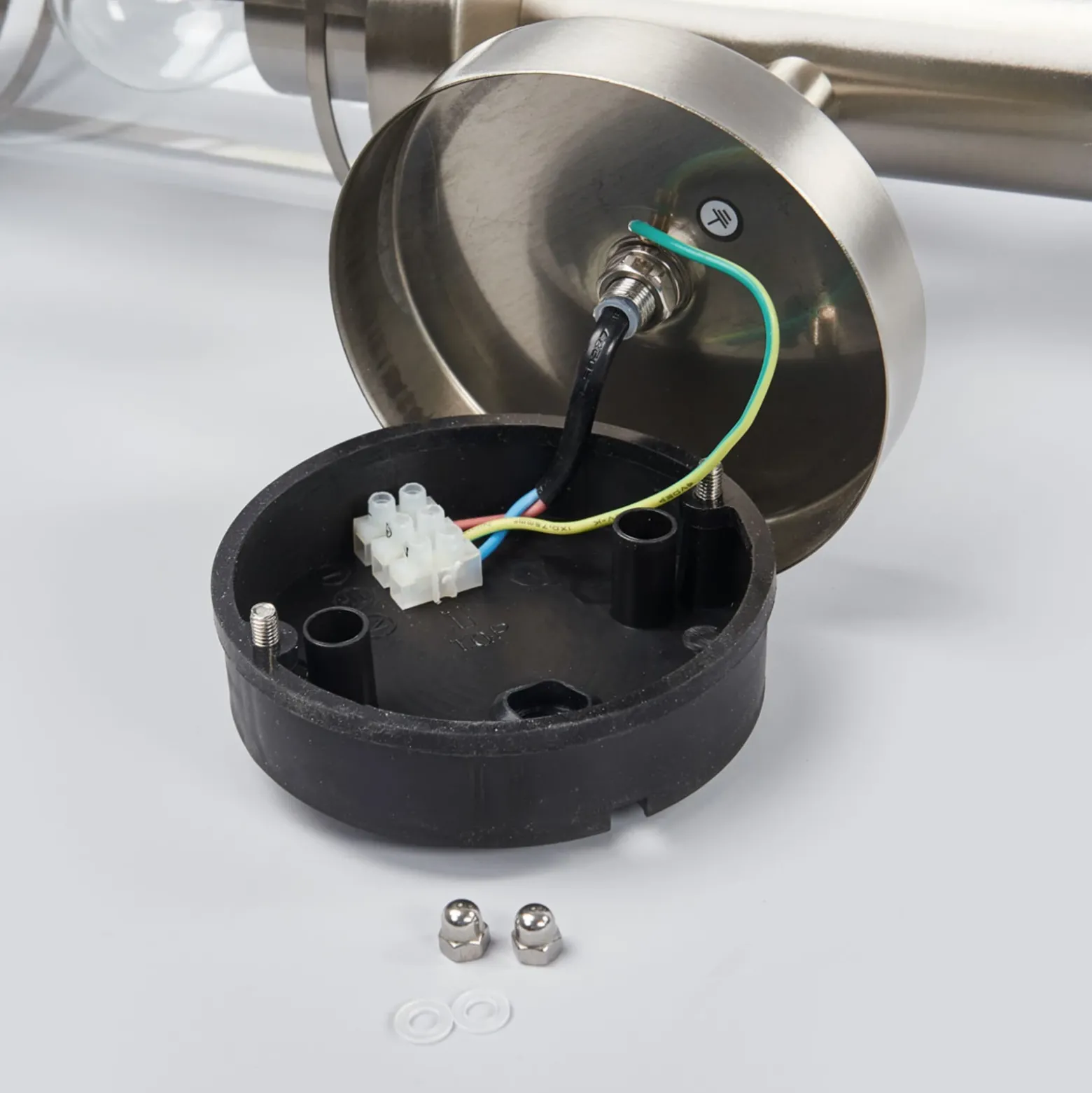 Aplique para exterior Lindby Djori, sensor, color aluminio, E27