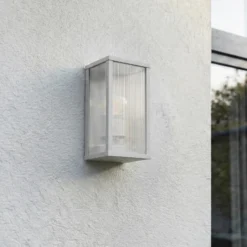 Aplique para exterior Lindby Peldar, gris claro/estriado, 26 cm, IP44