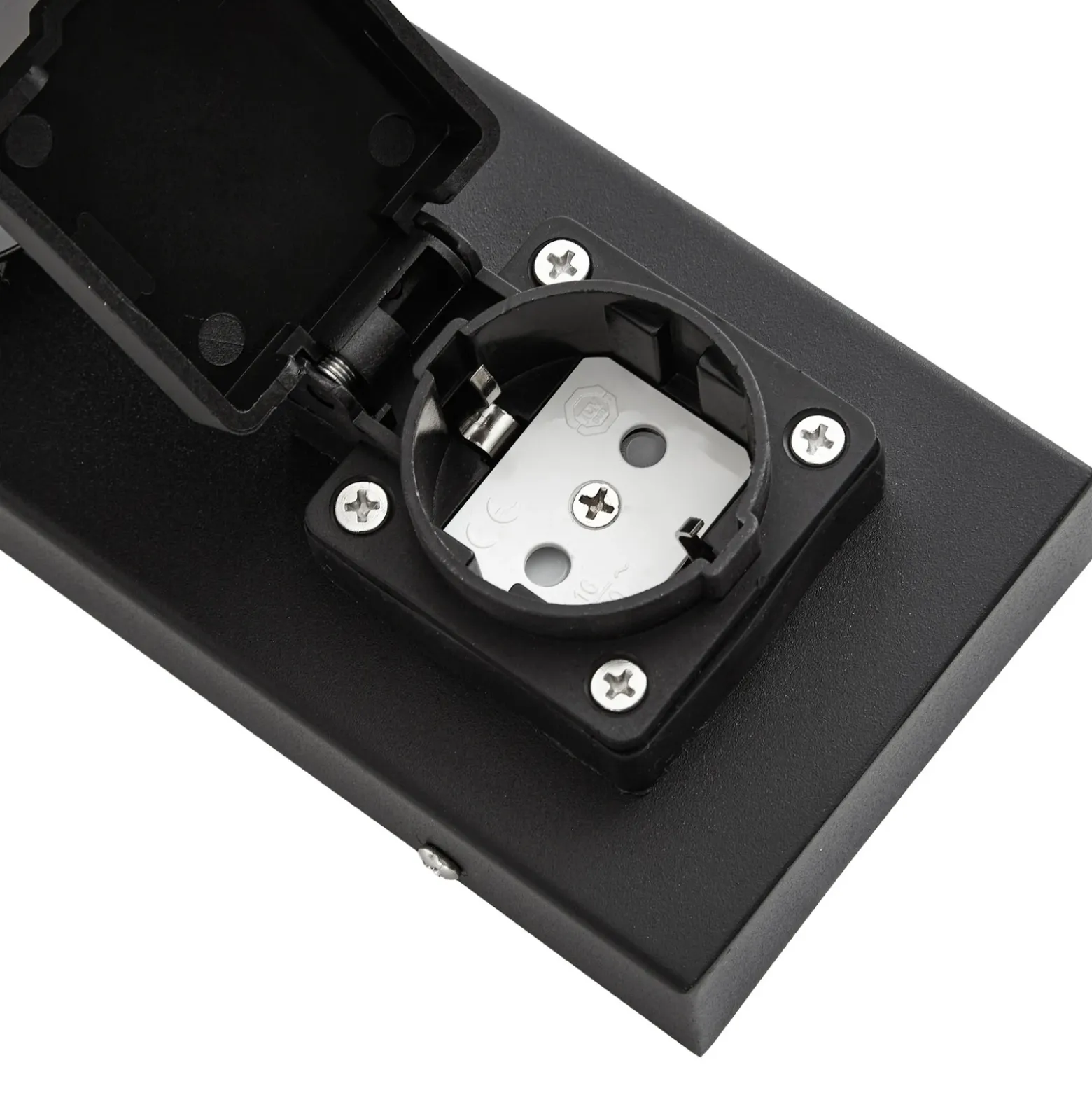 Aplique para exterior Lindby Enerio, negro, con toma de corriente, GU10, IP44