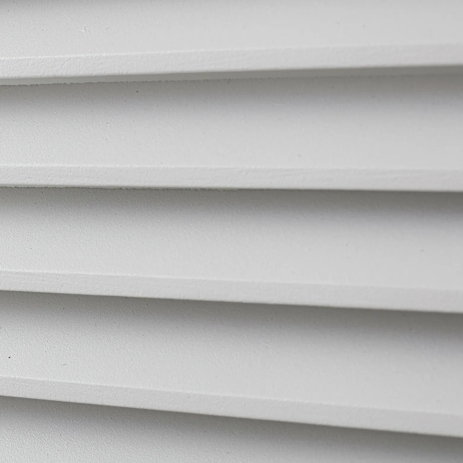 Aplique para exterior Lucande Aurelien, blanco, 12 cm, con tiras