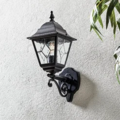 Aplique para exterior Norfolk NR1, negro/transparente, IP43