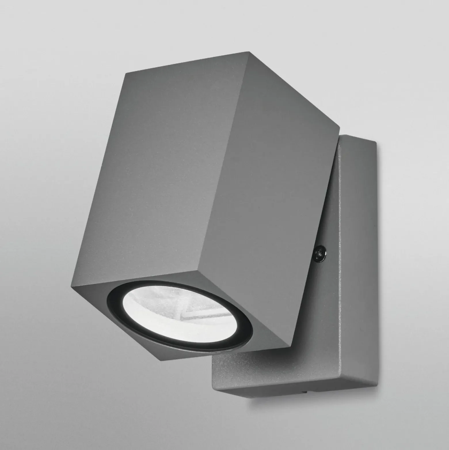 Aplique para exterior OSRAM ENDURA CLASSIC CUBE, metal plateado IP44