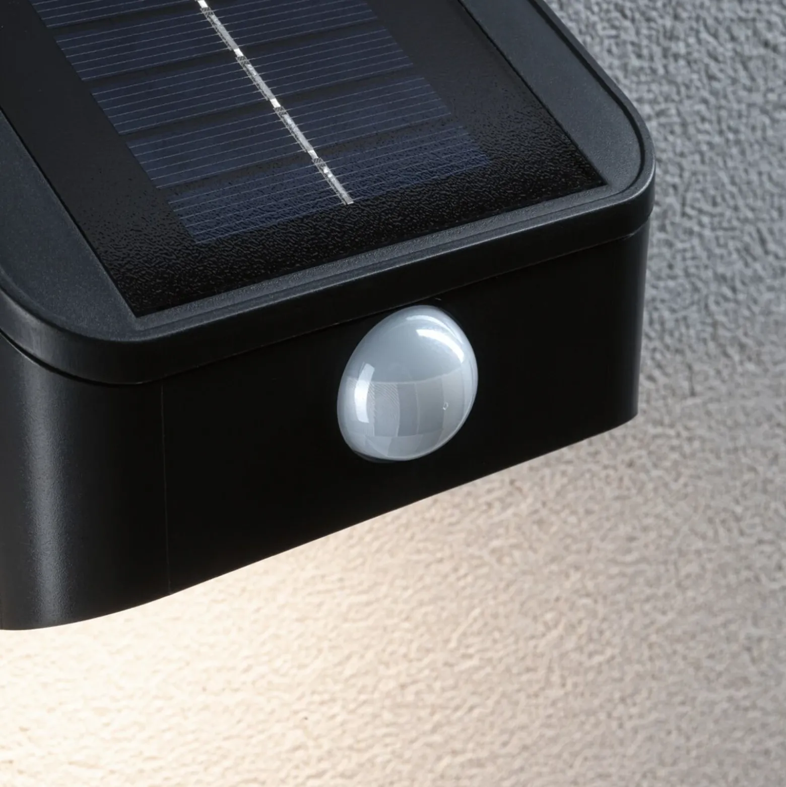 Aplique para exterior solar Lesly de Paulmann, color antracita, con sensor, IP65