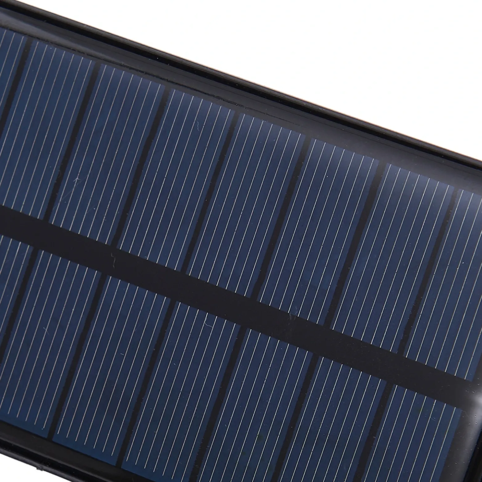Aplique solar LED Lindby Rikard, negro, acero inoxidable