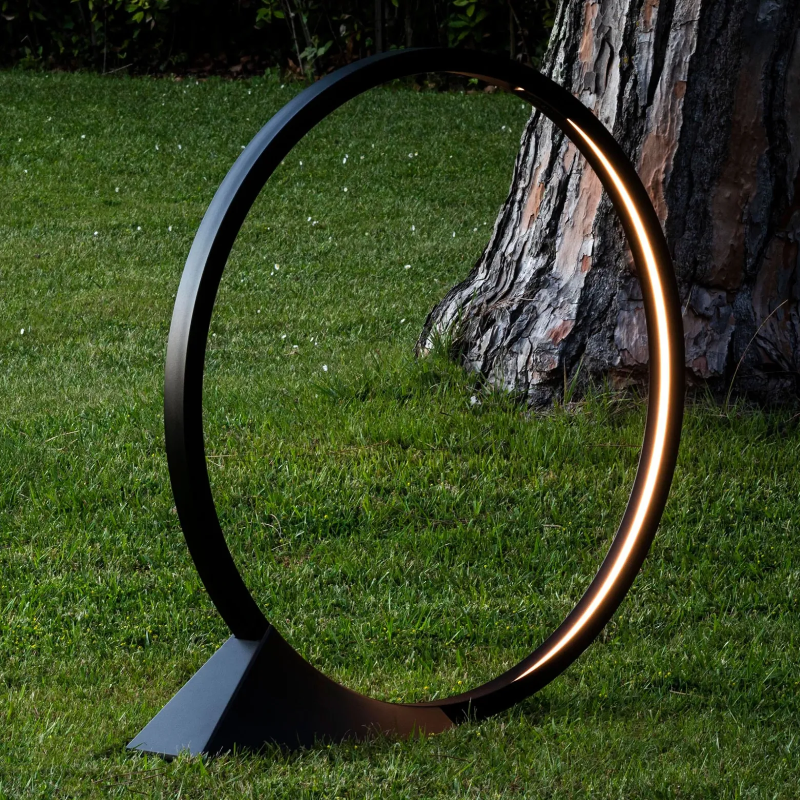 Artemide O lámpara LED de suelo exterior, IP67