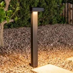 Baliza LED de pie, negra, aluminio, altura 58 cm