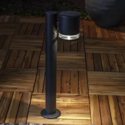 Baliza LED solar Viena, negra, metal, altura 50 cm