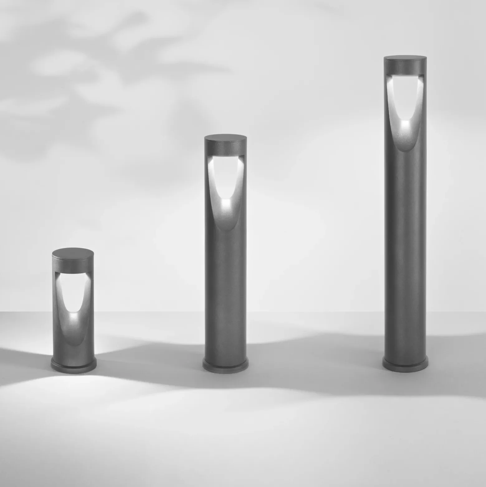 Baliza LED Teo, 30 cm de altura, negro, metal, IP65