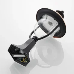 Baliza Lindby Clint, 53 cm, metal, resistente al agua salada, E27