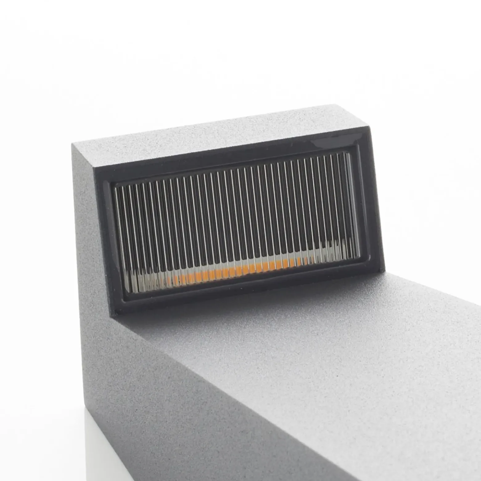 BEGA 84108 - baliza LED en grafito, 3.000 K