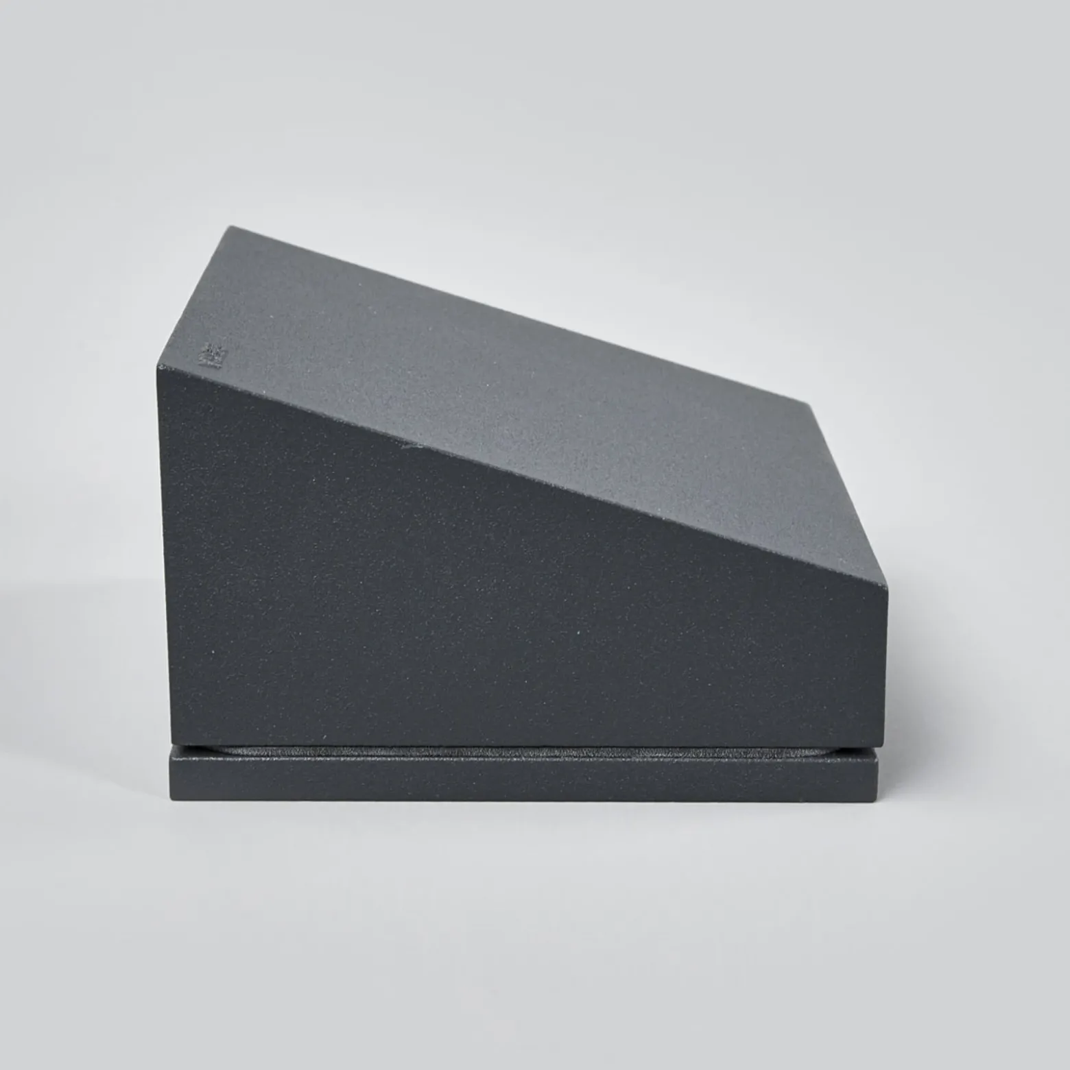 BEGA 22215K3 aplique exterior grafito 3.000K 9cm
