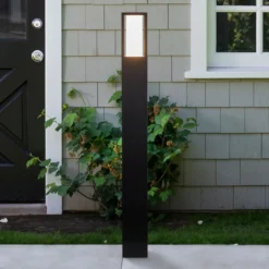 Bolardo luminoso Avenue, negro, altura 73 cm, metal