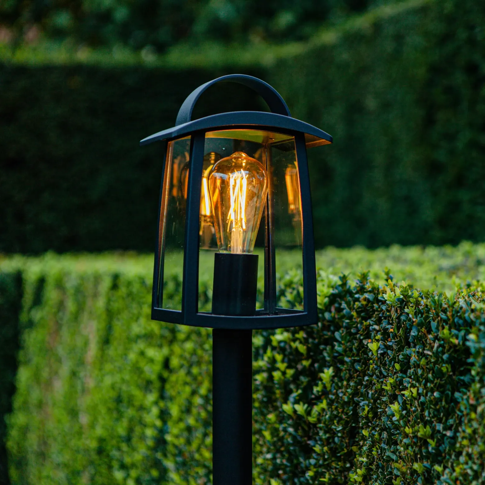 Bolardo luminoso KELSEY, negro, altura 104 cm, metal, IP44, E27