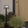 Bolardo luminoso LED Altilia, altura 106 cm, negro, sensor