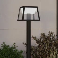 Bolardo luminoso LED Altilia, altura 106 cm, negro, sensor