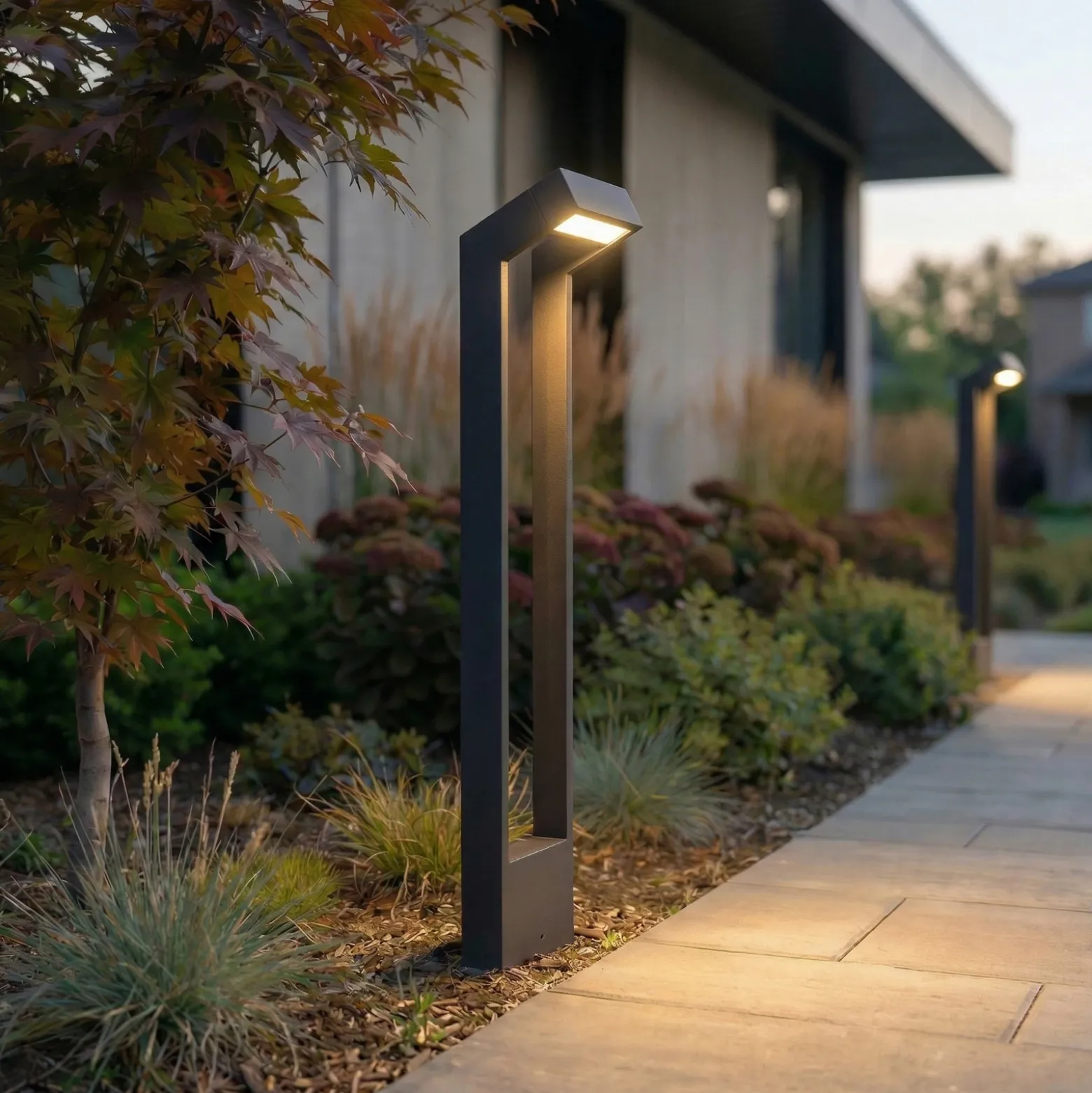 Bolardo luminoso LED Arcchio Kovato, altura 95 cm, gris oscuro, IP65