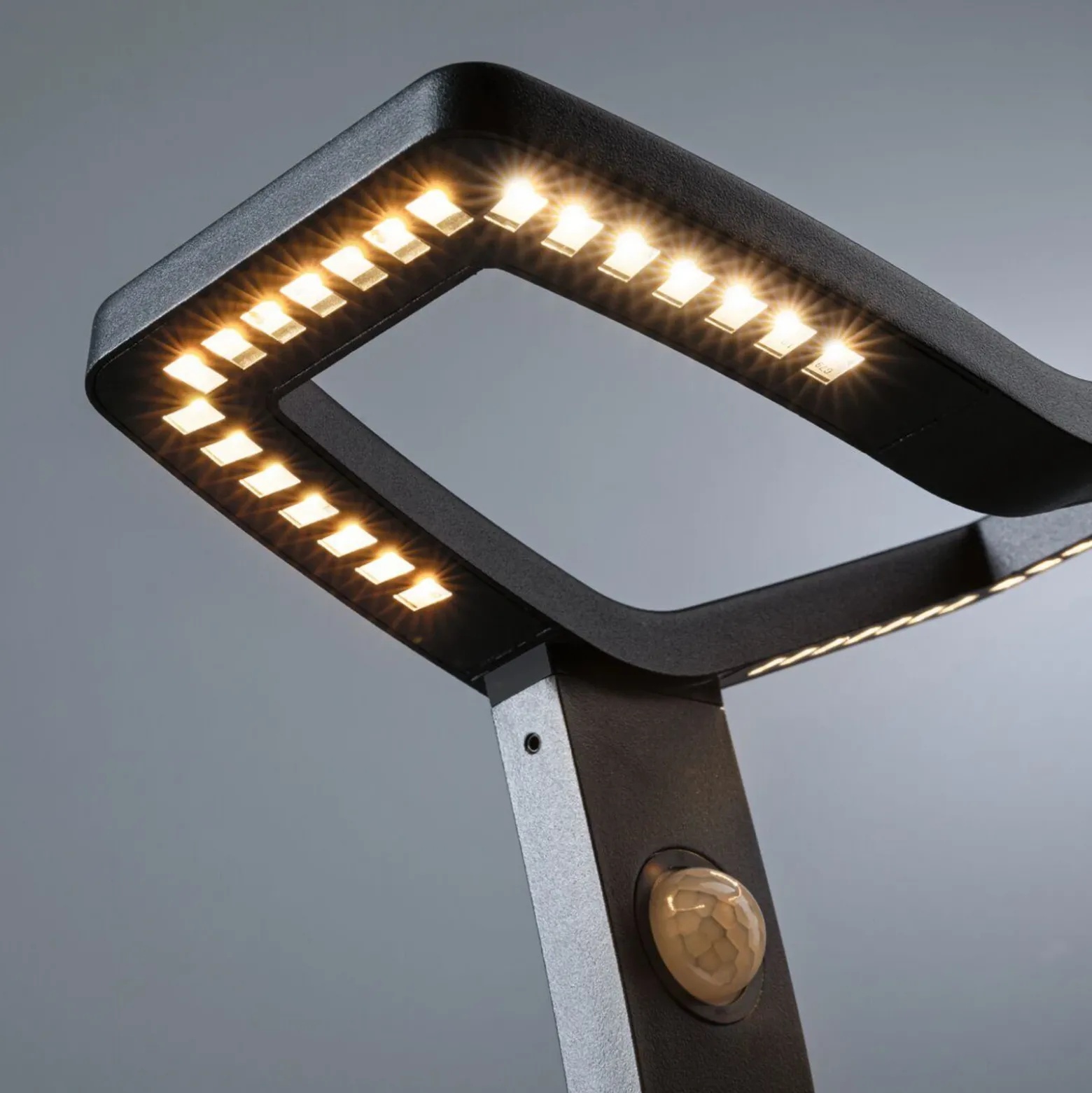 Bolardo luminoso LED con sensor Alara de Paulmann, antracita, 67 cm IP44