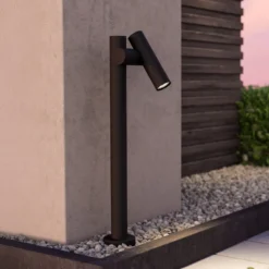 Bolardo luminoso LED Fossignano, altura 70 cm, negra, de metal, con 2 luces.