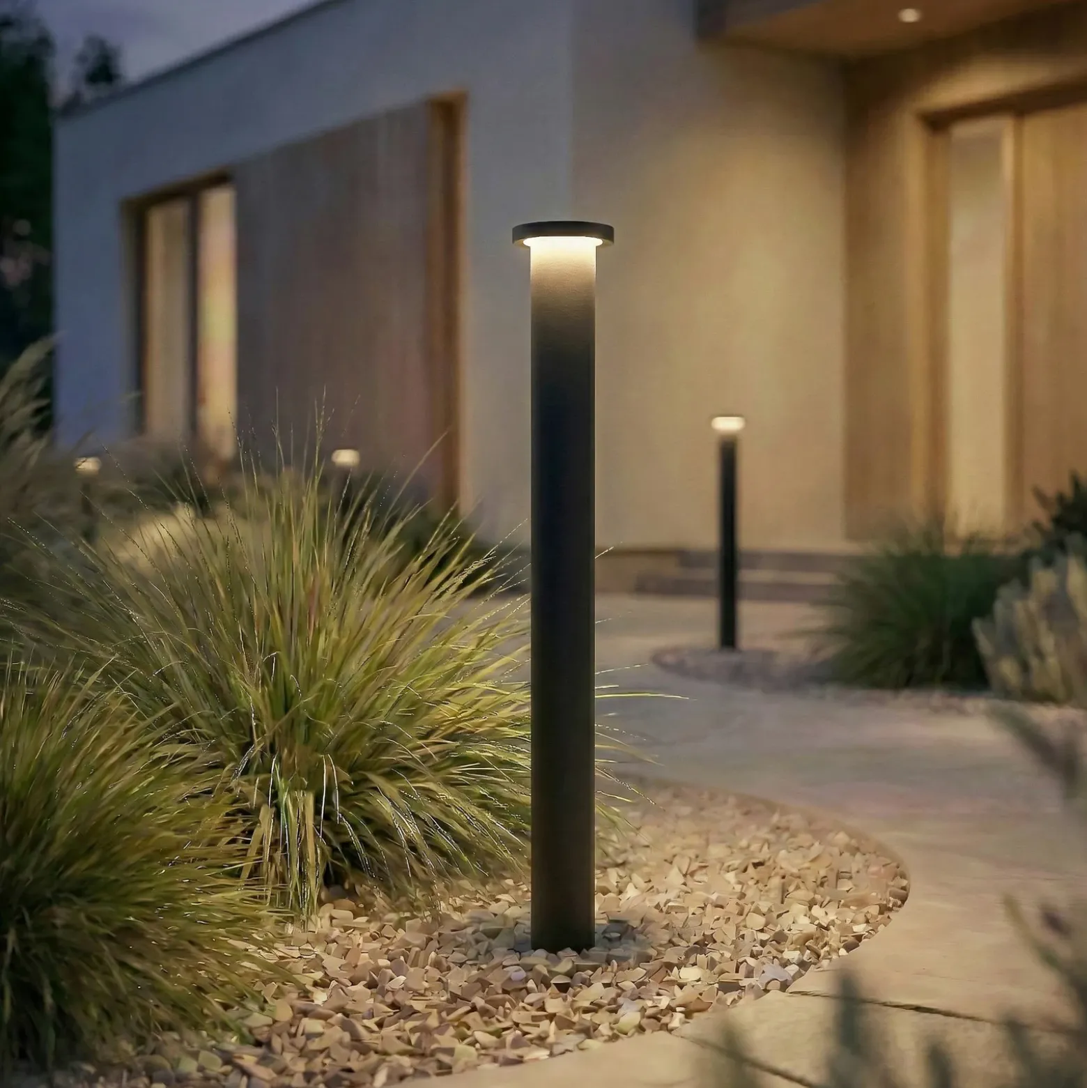 Bolardo luminoso LED Lindby Cirel, altura 65 cm, negro, IP65