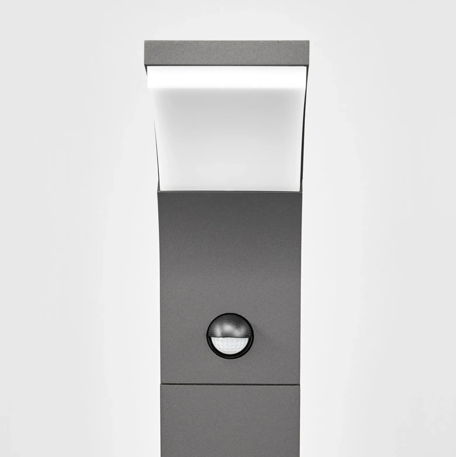 Bolardo luminoso LED Lucande Timm, sensor, 60 cm, antracita, IP54