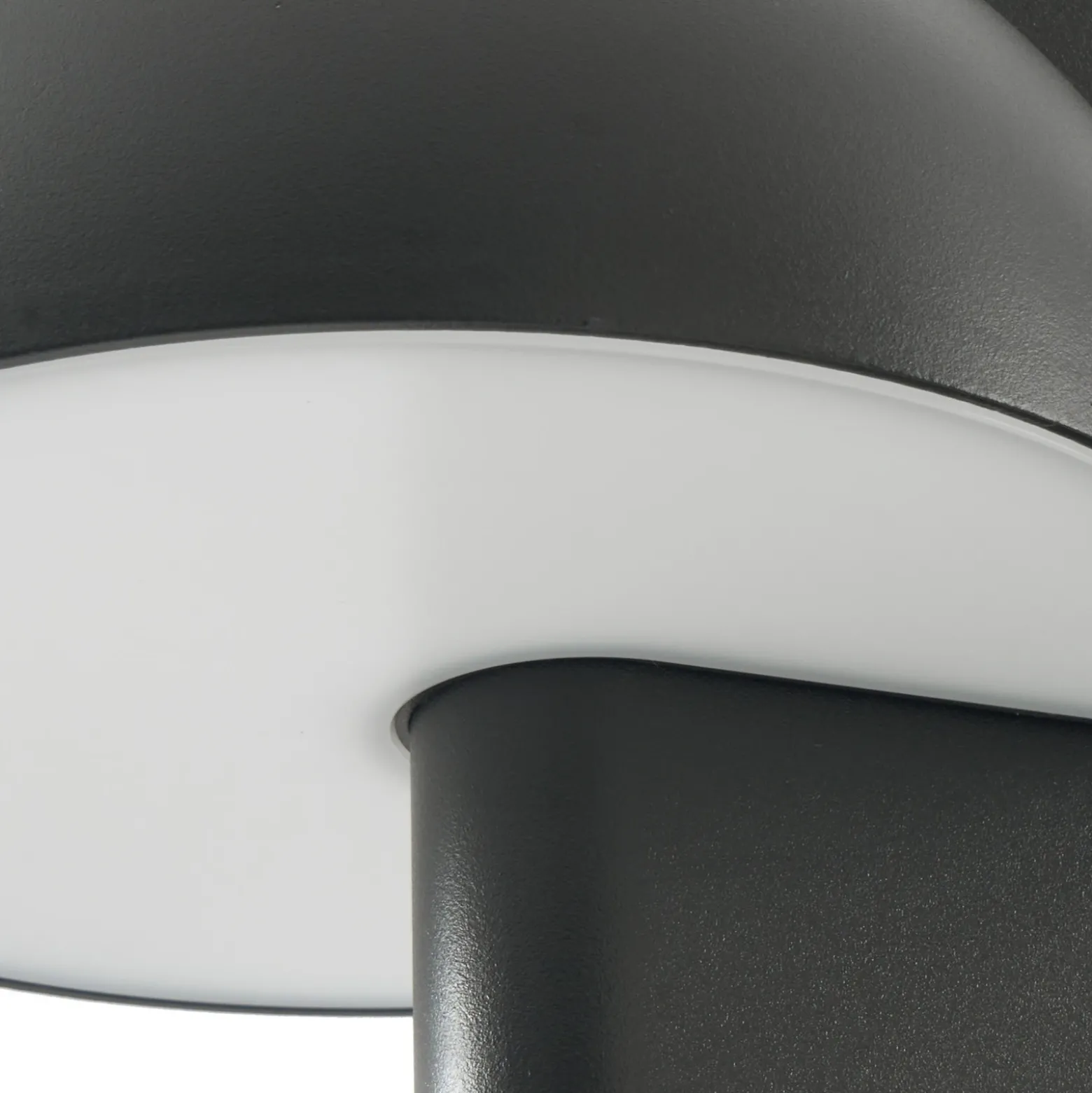 Bolardo luminoso LED Lucande Velira, negro, 77 cm, 1 luz, IP44
