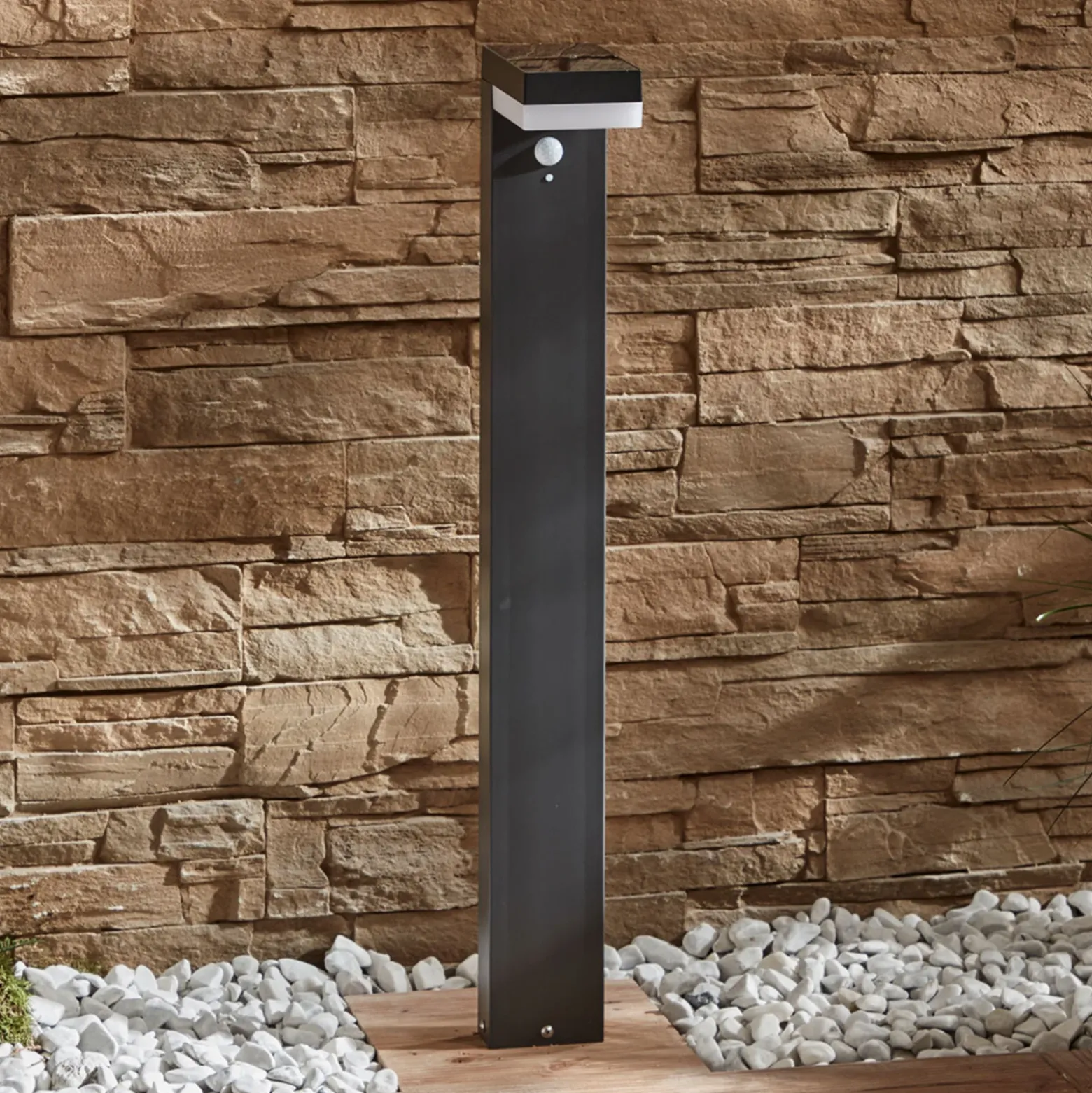 Bolardo luminoso LED solar Chioma de Lindby, antracita, sensor