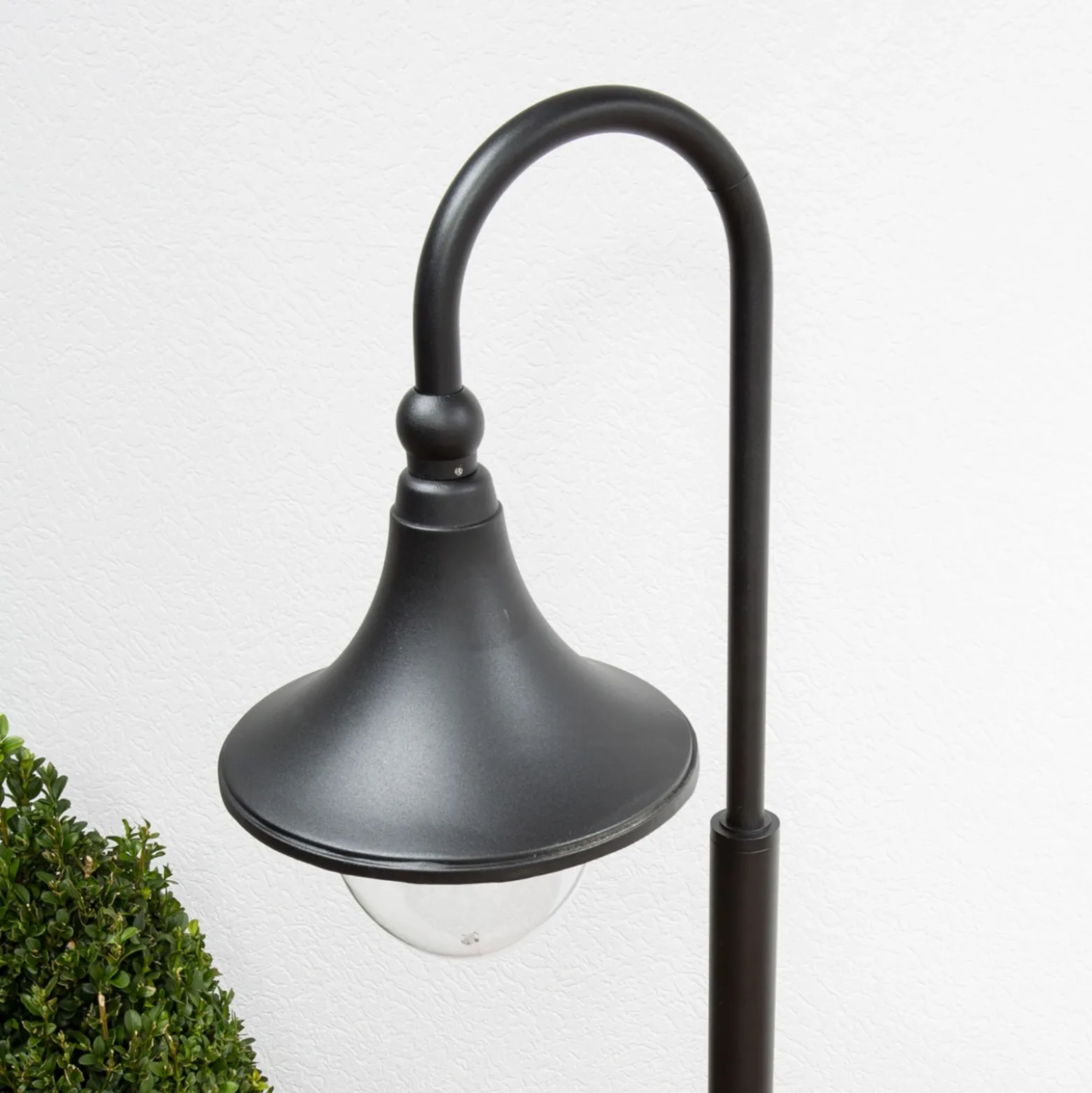 Bolardo luminoso Lindby «Daphne», 120 cm, negra, metal, E27
