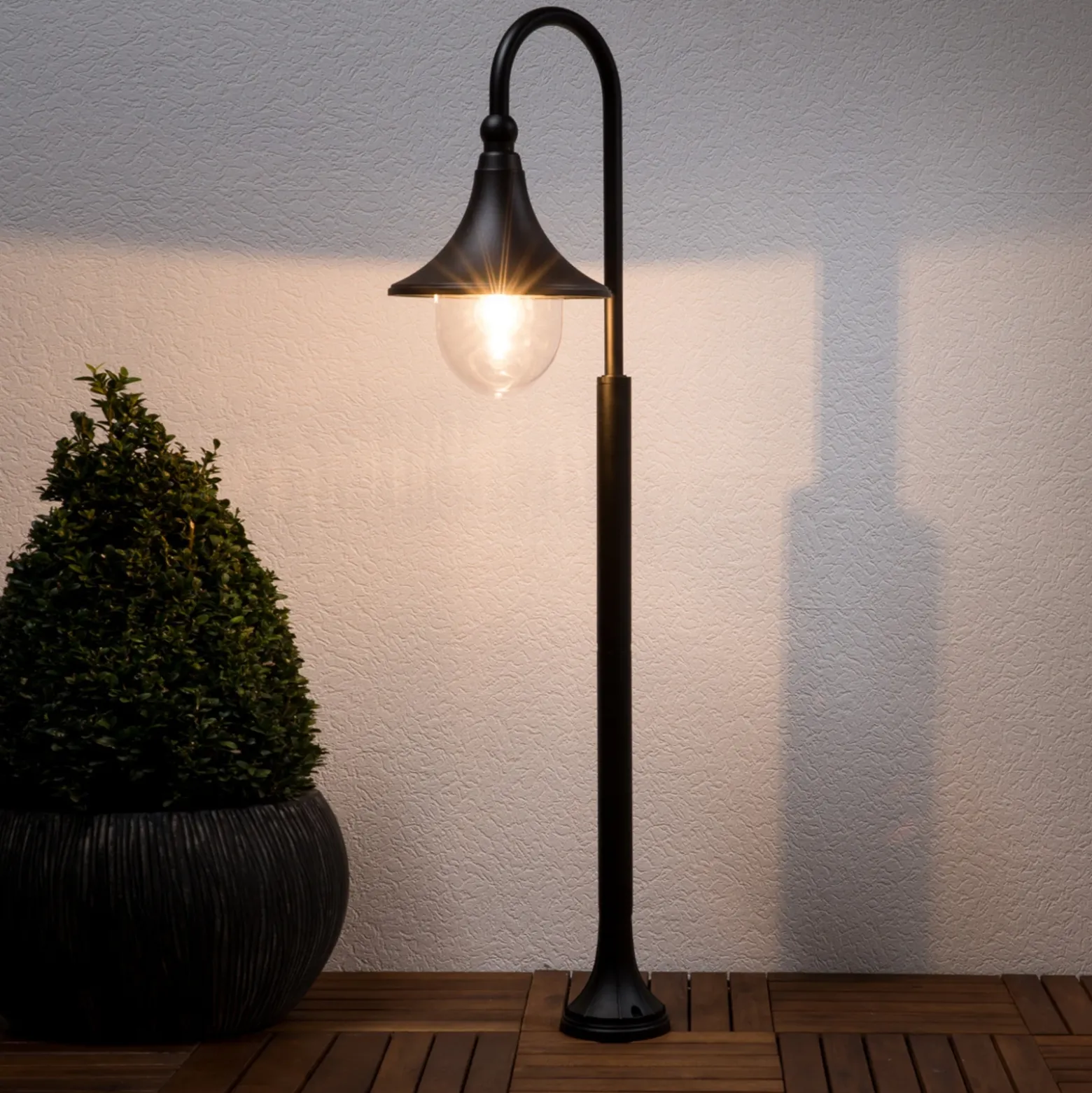 Bolardo luminoso Lindby «Daphne», 120 cm, negra, metal, E27