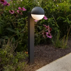 Bolardo luminoso LOOMA, gris oscuro, altura 70 cm, metal, IP54, E27