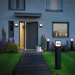 Bolardo luminoso Paulmann Padea con número de casa ZigBee