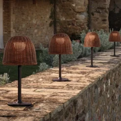 Bover lámpara sobremuro LED Atticus, altura 50 cm, marrón grafito/marrón