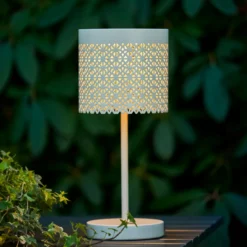 By Rydéns Maison LED con batería IP44 blanco arena