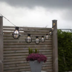 Cadena de luces LED Cage, negro/transparente